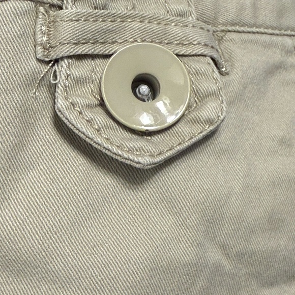 One 5 One Khaki Bermuda Utility Shorts 14 Y2K - Picture 7 of 7